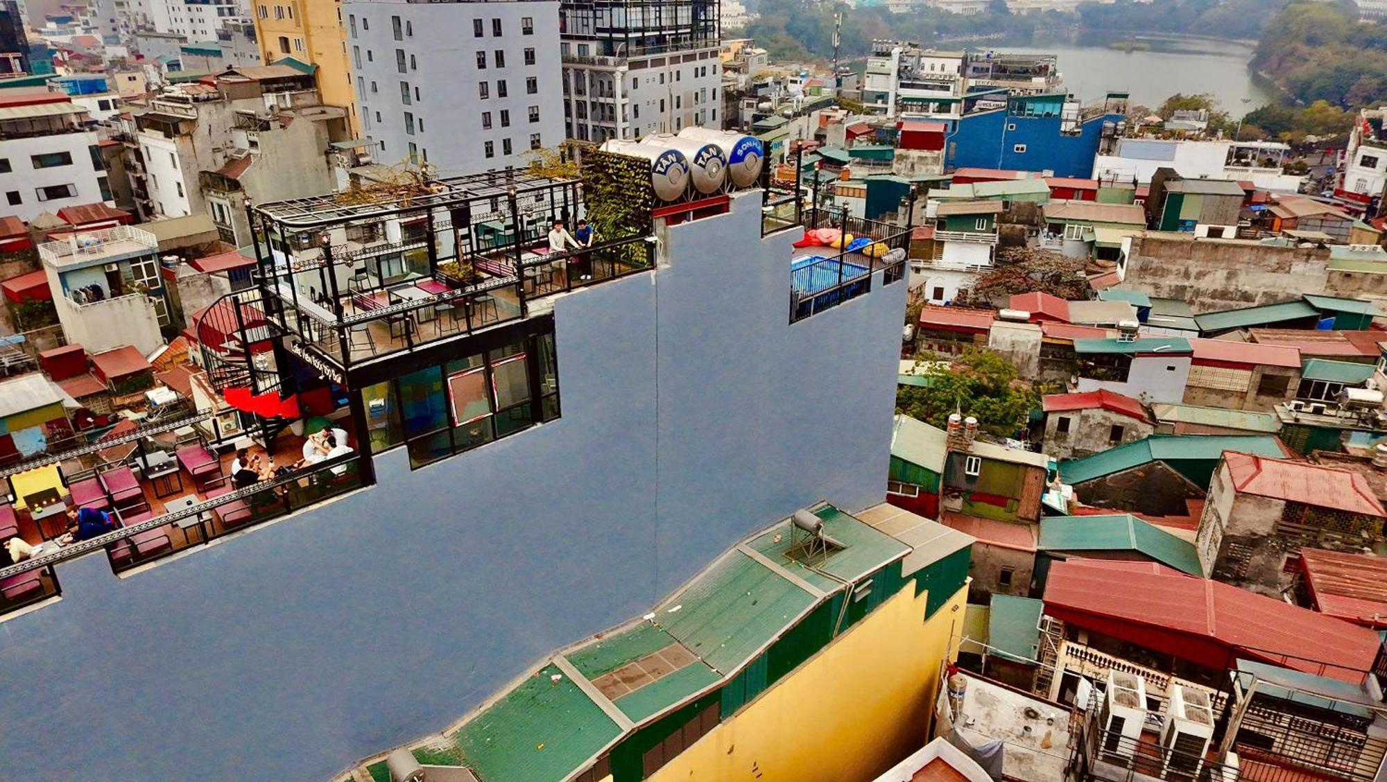 Lakeview Backpackers Hostel & Rooftop Bar Hanoi Exterior photo